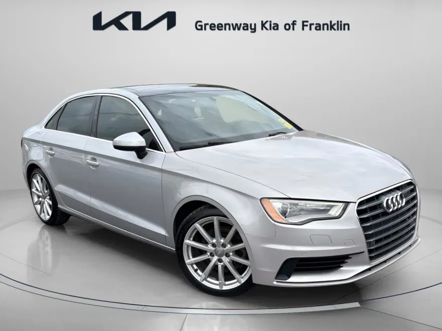 2016 Audi A3 1.8T Premium Plus photo 1