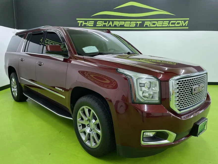 2017 Gmc Yukon XL Denali photo 1