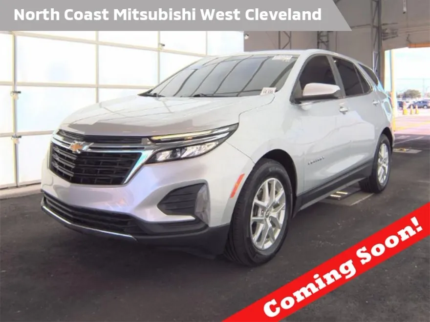 2022 Chevrolet Equinox LT photo 1
