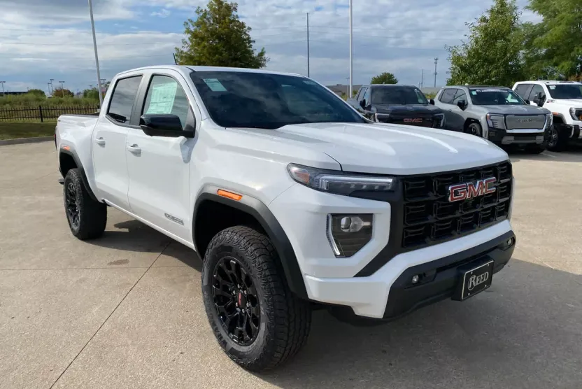 2026 Gmc Canyon Elevation photo 1