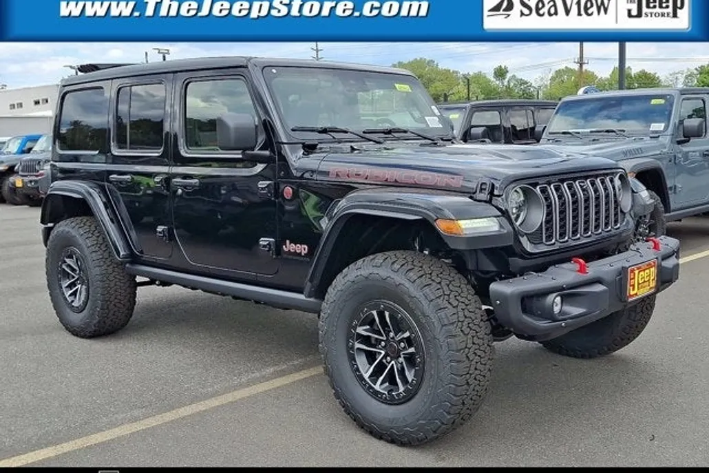 2025 Jeep Wrangler Rubicon X photo 1