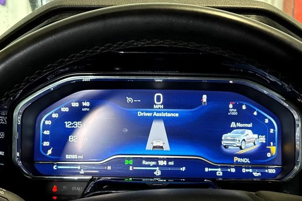 2023 Chevrolet Silverado 1500 LT photo 1