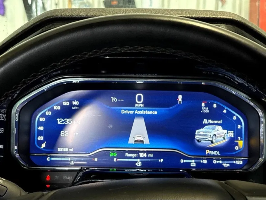2023 Chevrolet Silverado 1500 LT photo 1