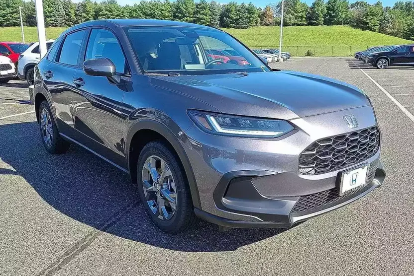 2026 Honda HR-V LX photo 1