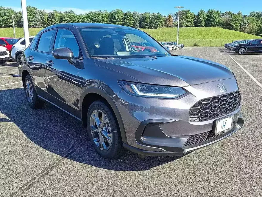 2026 Honda HR-V LX photo 1