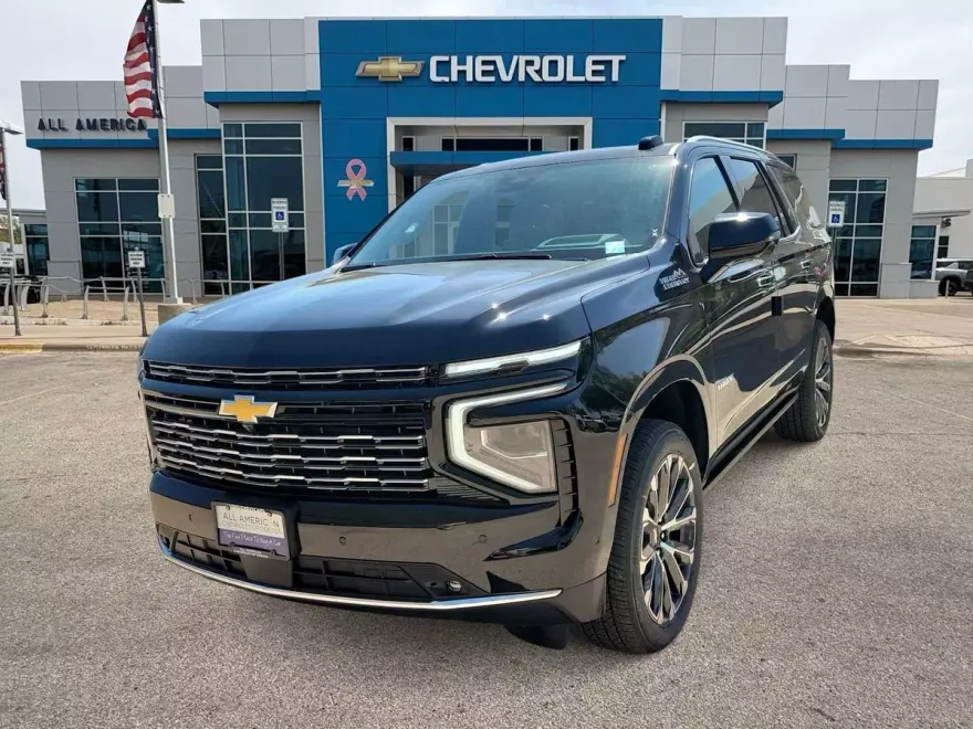 2025 Chevrolet Tahoe High Country photo 1