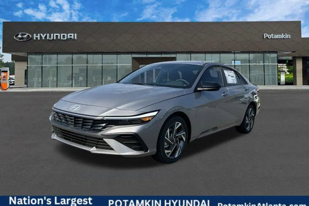 2025 Hyundai Elantra SEL Sport photo 1