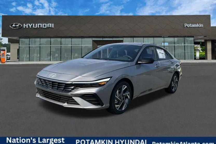 2025 Hyundai Elantra SEL Sport photo 1