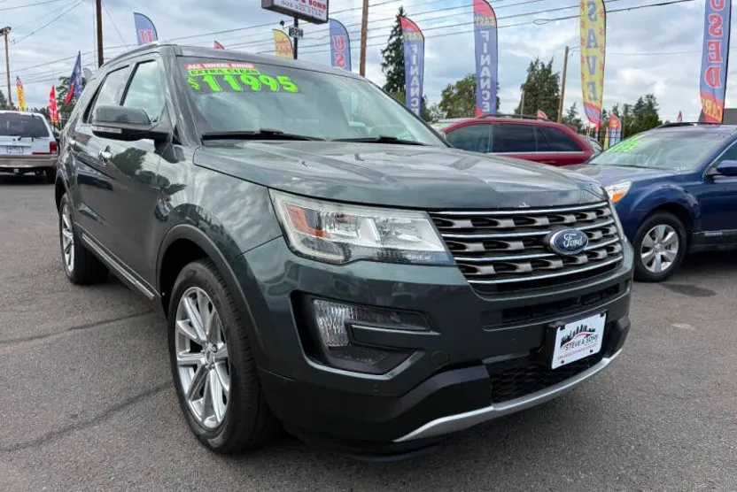 2016 Ford Explorer Limited photo 1