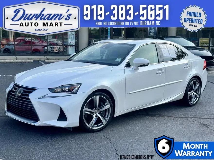 2017 Lexus IS 200t photo 1