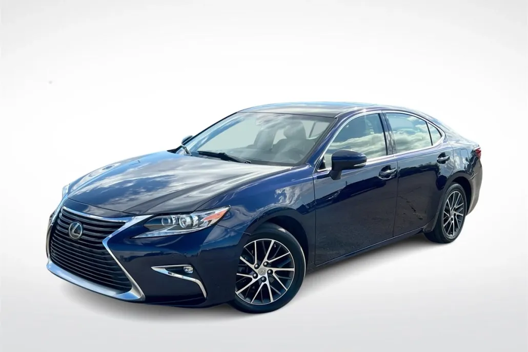 2016 Lexus ES 350 photo 1