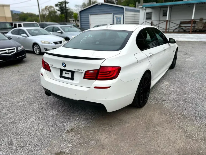 2014 Bmw 528i 5-series photo 1