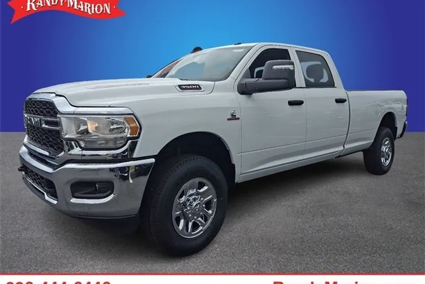 2023 Ram 3500 Tradesman photo 1