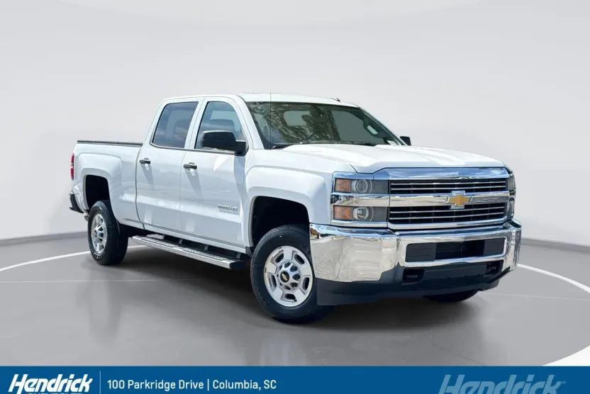 2015 Chevrolet Silverado 2500HD LT photo 1