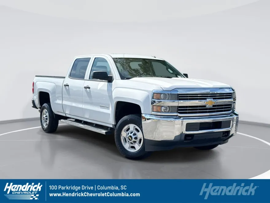 2015 Chevrolet Silverado 2500HD LT photo 1