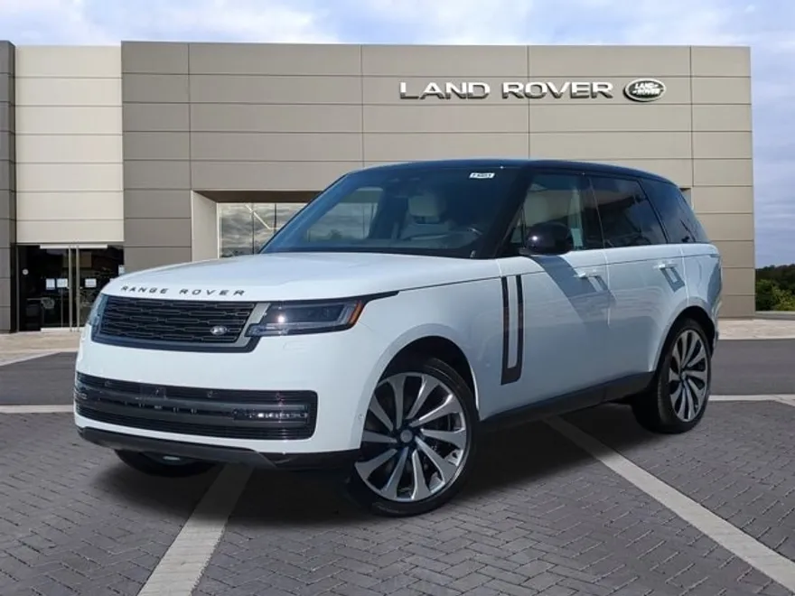 2025 Land Rover Range Rover SE photo 1