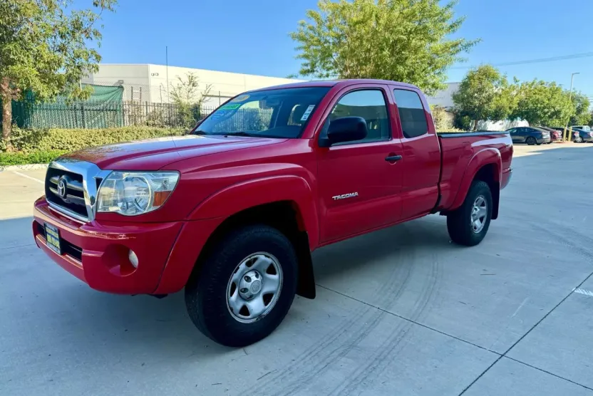 2008 Toyota Tacoma Access Cab PreRunner photo 1