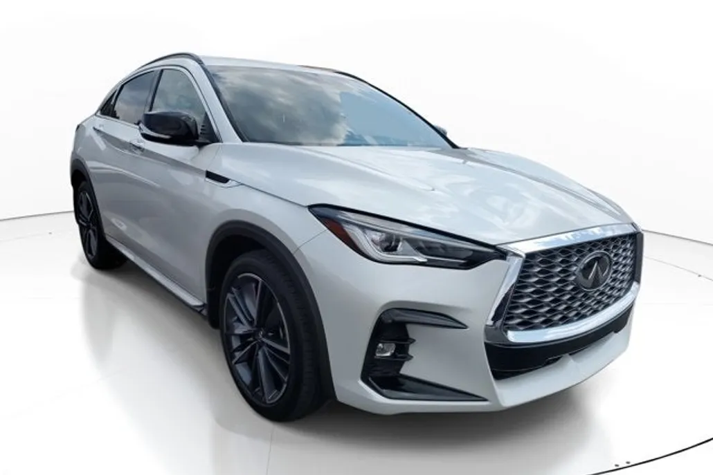 2023 Infiniti QX55 Luxe photo 1