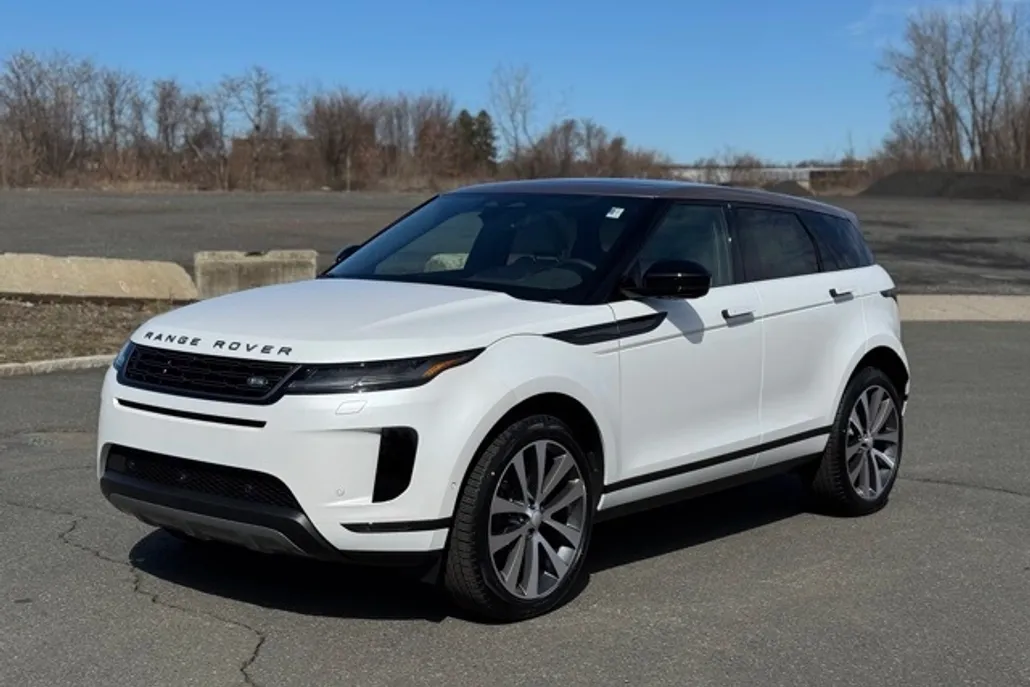 2026 Land Rover Range Rover Evoque S photo 1