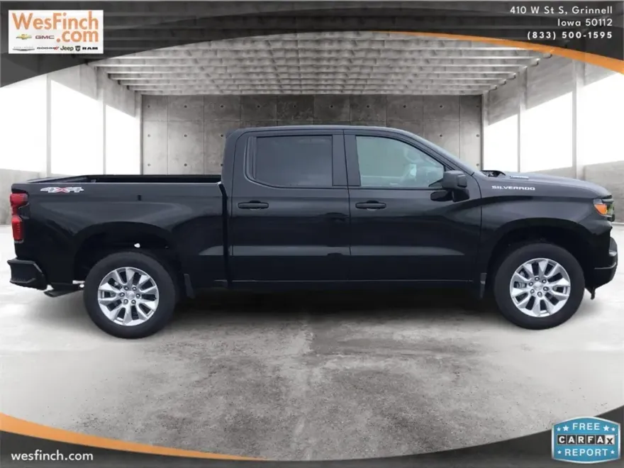2026 Chevrolet Silverado 1500 Custom photo 1