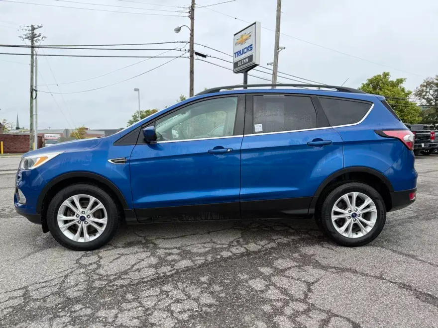 2018 Ford Escape SE photo 1