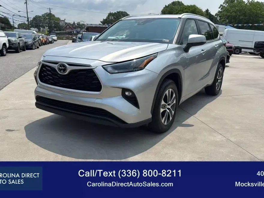 2023 Toyota Highlander XLE Sport photo 1