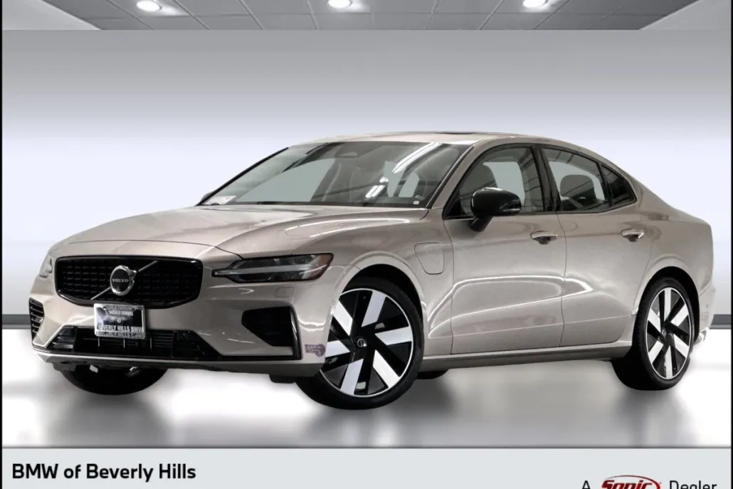 2024 Volvo S60 Recharge Ultimate photo 1