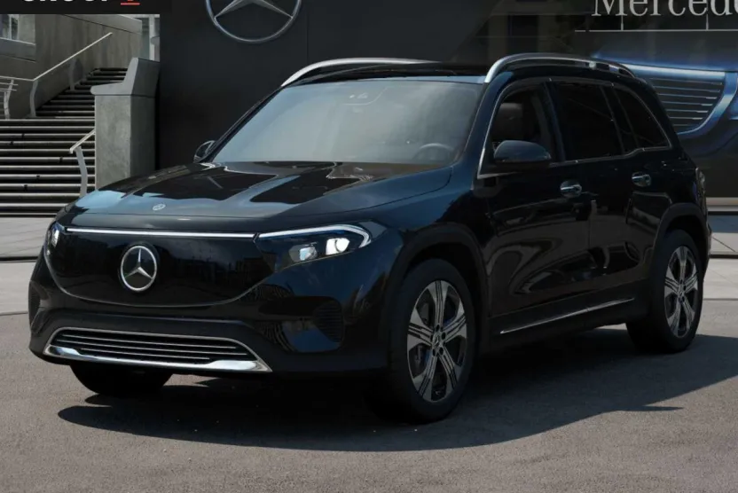 2024 Mercedes Benz EQB 300 4MATIC photo 1