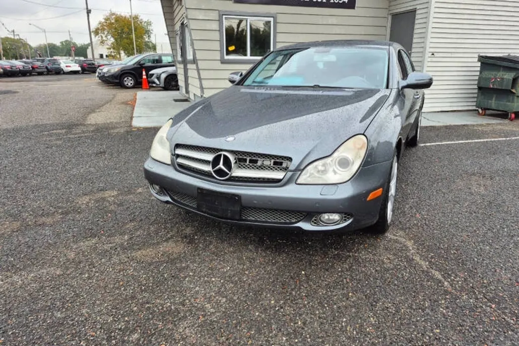 2009 Mercedes Benz CLS 550 photo 1