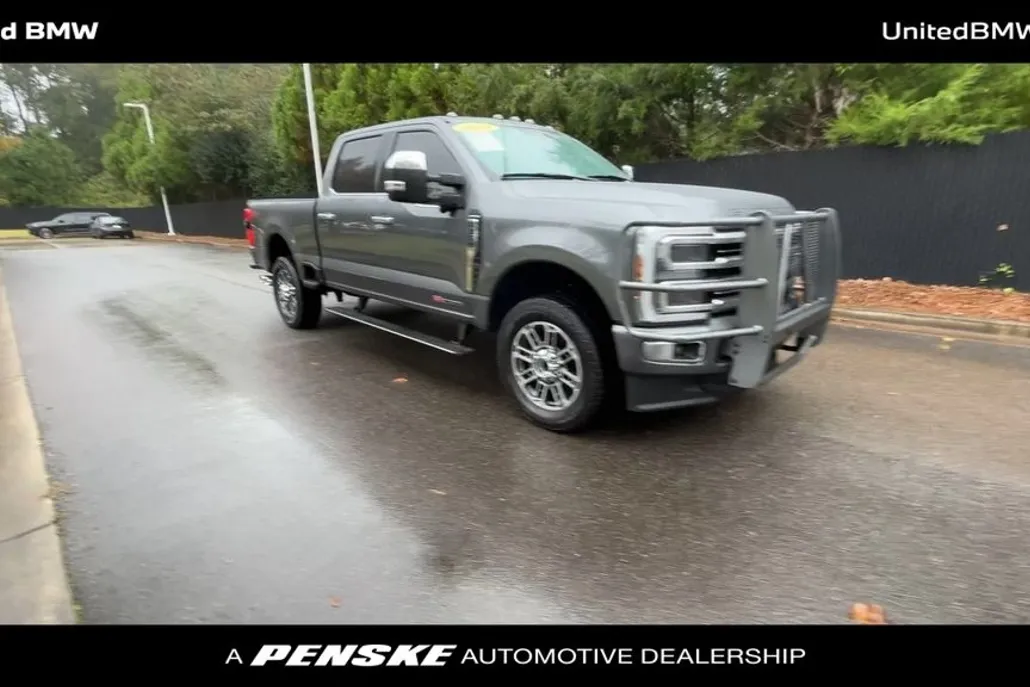 2024 Ford F-350 photo 1