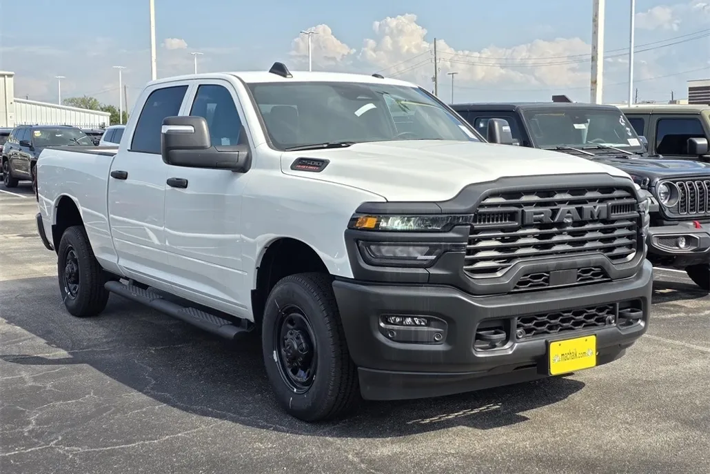 2025 Ram 2500 Tradesman photo 1