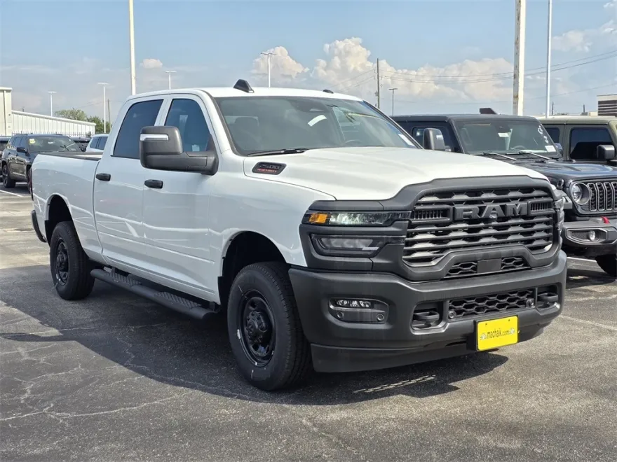 2025 Ram 2500 Tradesman photo 1