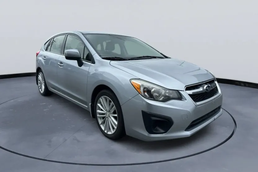 2013 Subaru Impreza 2.0i Limited photo 1