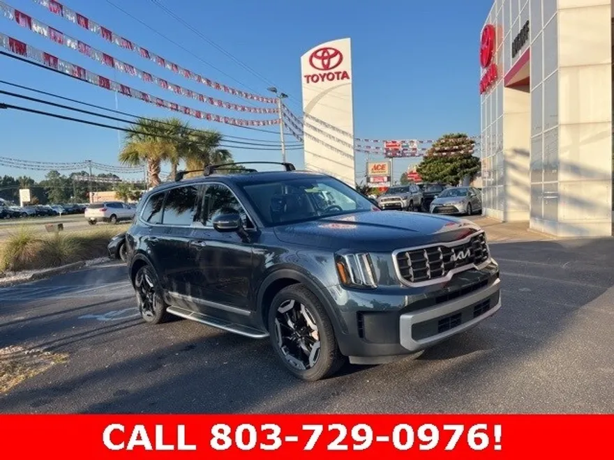 2023 Kia Telluride S photo 1