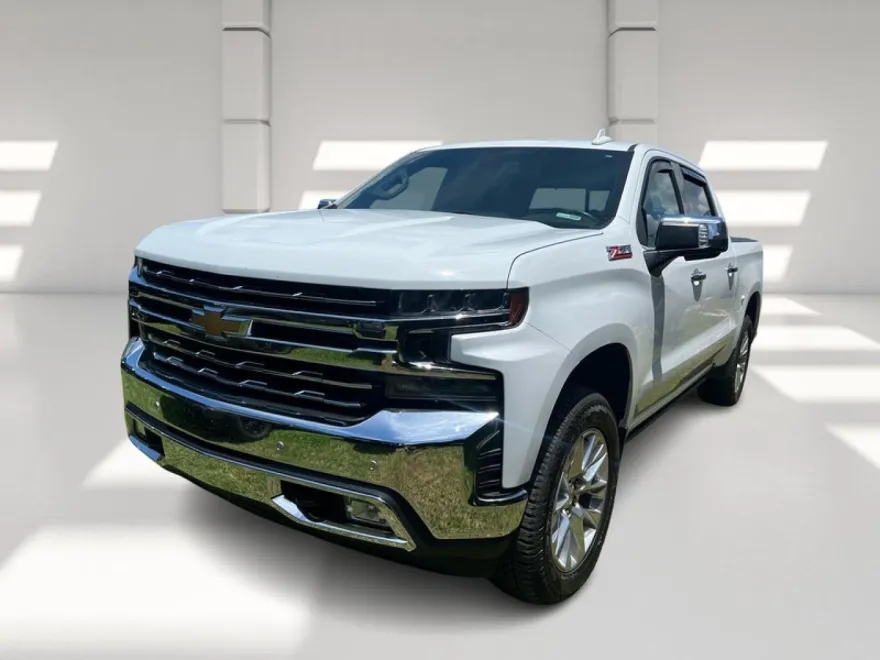 2022 Chevrolet Silverado 1500 LTZ photo 1