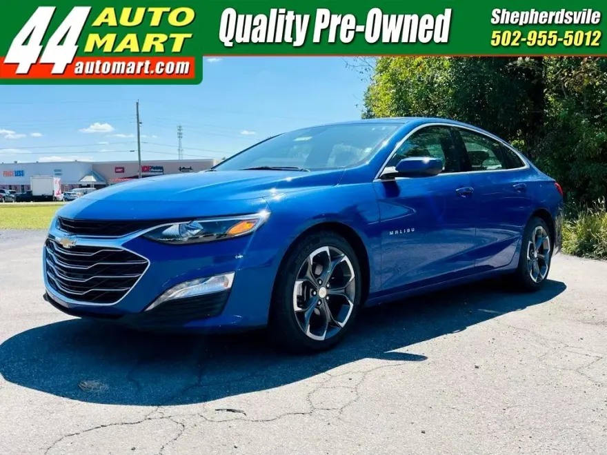 2023 Chevrolet Malibu 1LT photo 1