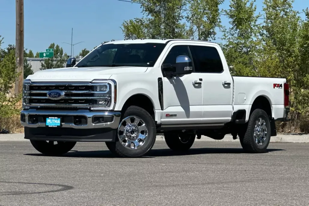 2025 Ford F-350 King Ranch photo 1