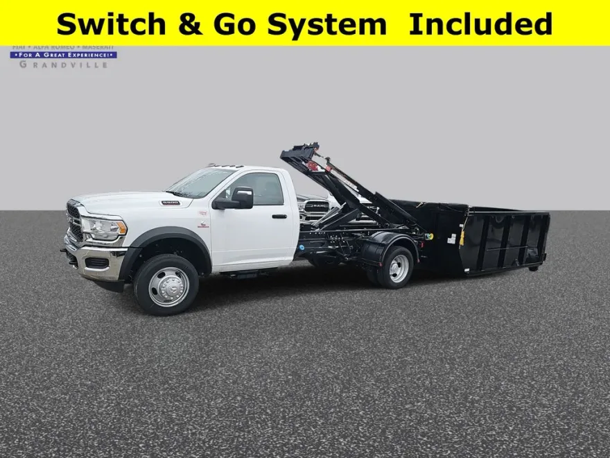 2024 Ram 5500 Tradesman photo 1