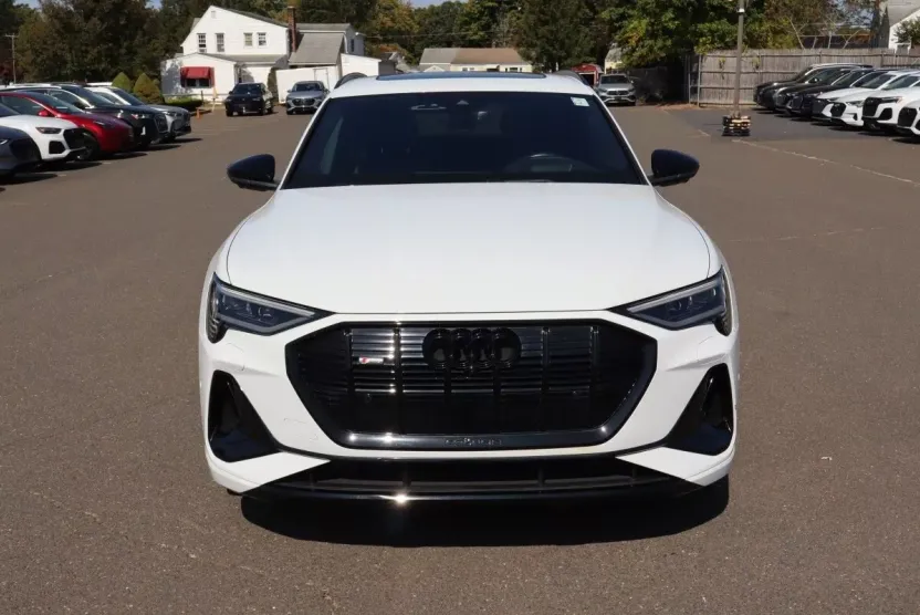 2022 Audi e-tron Chronos Edition photo 1
