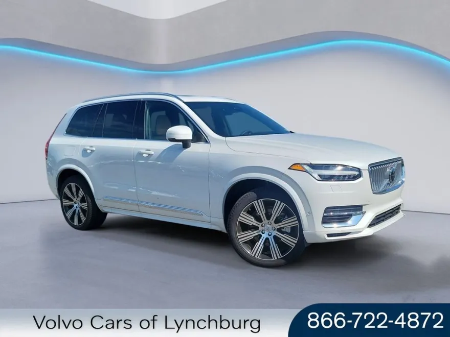 2025 Volvo XC90 T8 photo 1