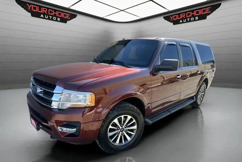 2017 Ford Expedition EL XLT photo 1
