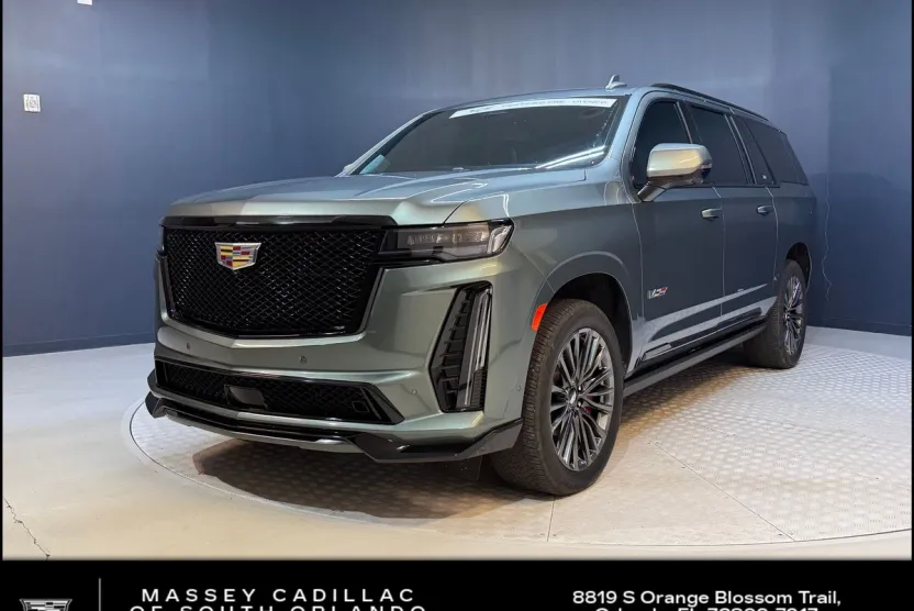 2023 Cadillac Escalade ESV V-Series photo 1