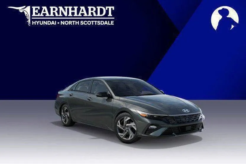 2025 Hyundai Elantra SEL Sport photo 1