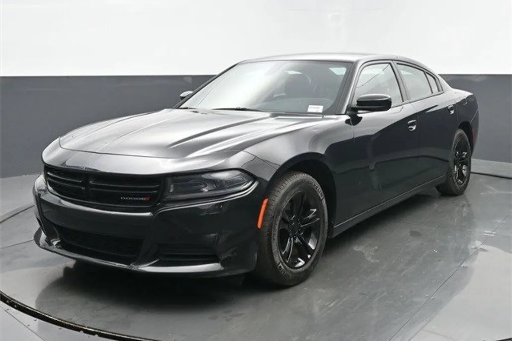 2022 Dodge Charger SXT photo 1