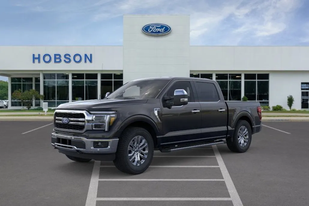 2025 Ford F-150 Lariat photo 1