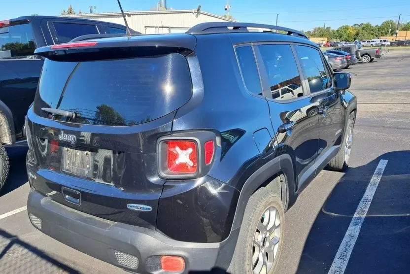 2018 Jeep Renegade Latitude North Edition photo 1
