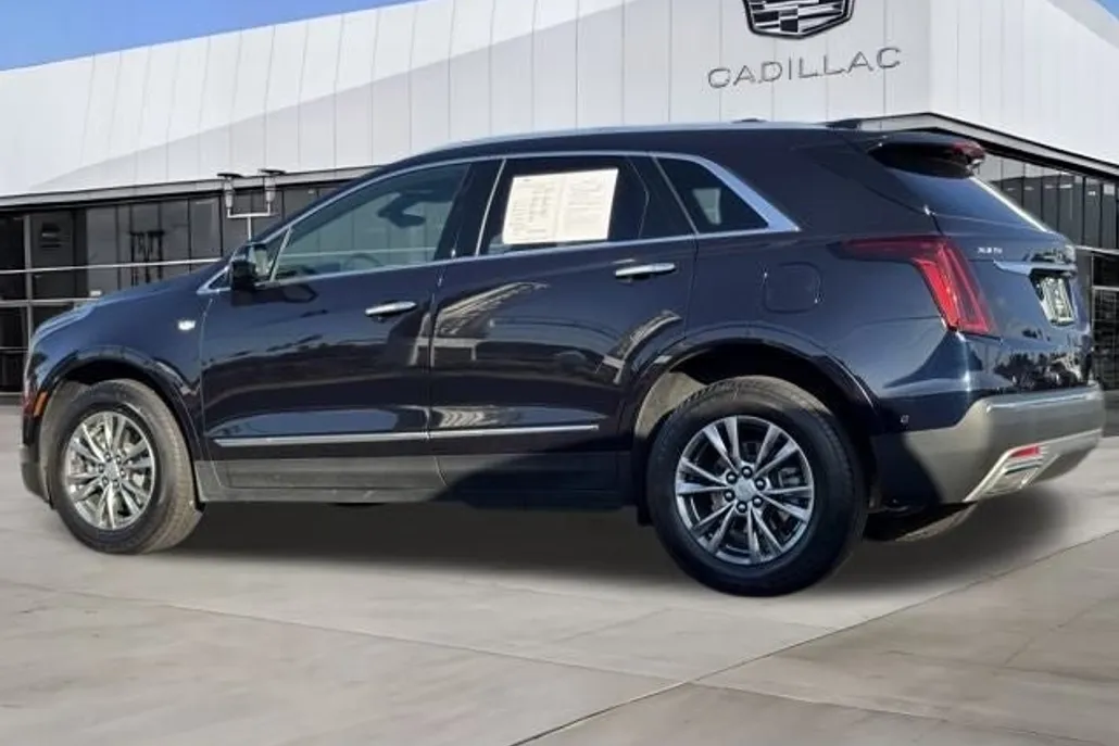 2021 Cadillac XT5 Premium Luxury photo 1