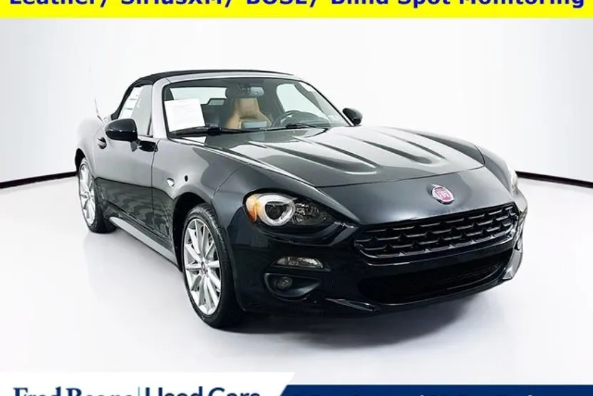 2018 Fiat 124 Spider Lusso photo 1