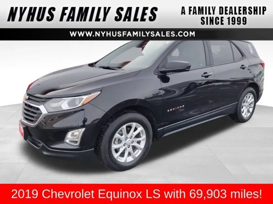 2019 Chevrolet Equinox LS photo 1
