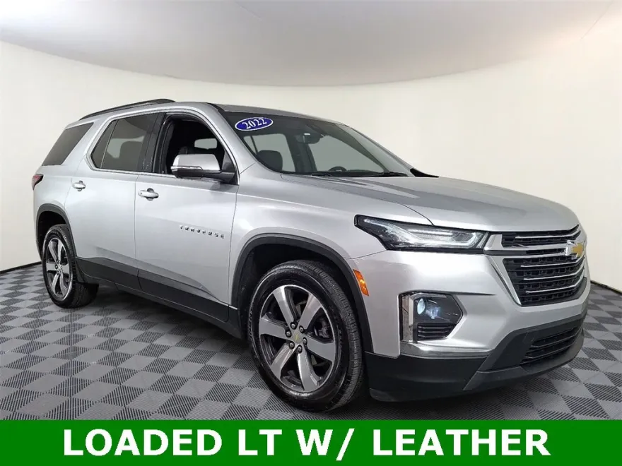 2022 Chevrolet Traverse Leather photo 1
